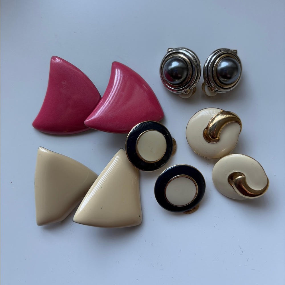 Vintage clip on earrings, set of 5